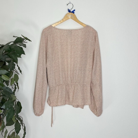 PLUS NWT Worthington Wrap Top - Picture 6 of 6